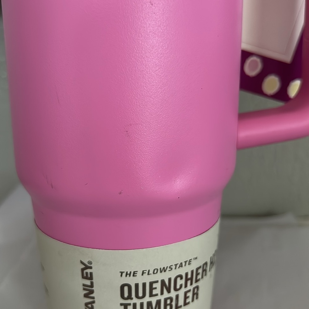 Stanley Pink Tumbler never used- has a small dent- couple of nicks c pics - Picture 2 of 7